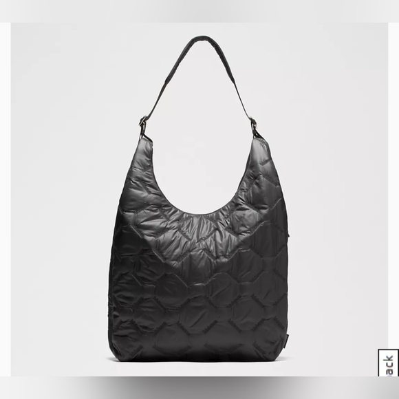 🧚Lululemon Athletica Quilty  Pleasures  Large 14L Tote 😲SOLD OUT ONLINE 🧚 - Picture 6 of 6